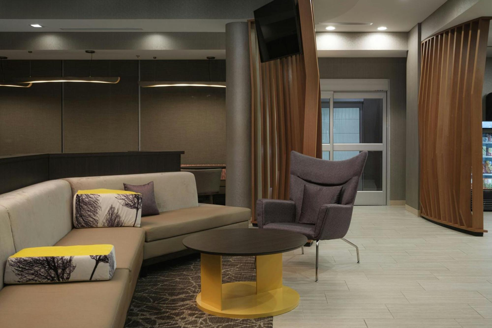 Springhill Suites By Marriott Lexington Франкфорт Экстерьер фото